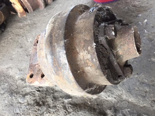 แคเรีย KOMATSU PC 120-2 เก่าญี่ปุ่น ราคา 1,500 บาท