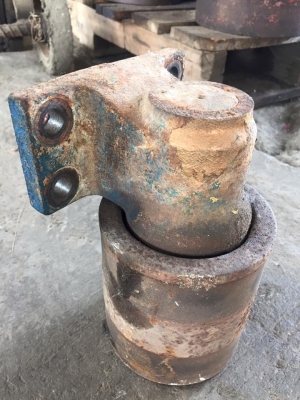 แคเรีย KOMATSU PC 60-3-5-6 เก่าเช็คนอกญี่ปุ่น ราคา 2,200 บาท