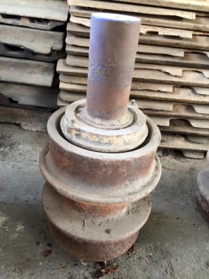 แคเรีย KOMATSU PC300 เก่าเช็คนอกญี่ปุ่น ราคา 2,500 บาท