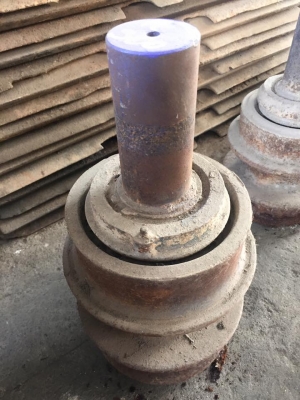 แคเรีย KOMATSU PC300 เก่าเช็คนอกญี่ปุ่น ราคา 2,500 บาท