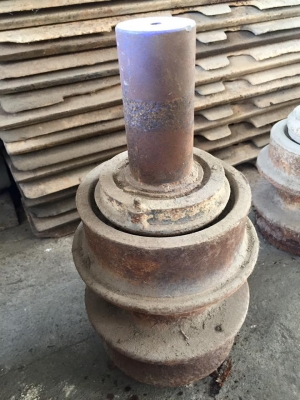 แคเรีย KOMATSU PC300 เก่าเช็คนอกญี่ปุ่น ราคา 2,500 บาท