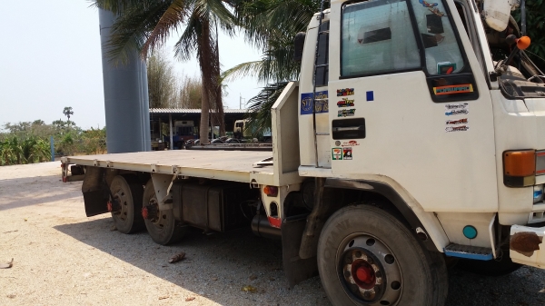 จัมโบ้วางเครื่อง175เครื่องส้มรถโดนข้างซ้ายมาไม่โดนคัสซีเครื่องติดวิ่งได้ครับ