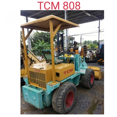 รถตักล้อยาง นำเข้าจากญี่ปุ่น หลายรุ่นหลายขนาด ญี่ปุ่นแท้ๆ สวยๆ พร้อมใช้งานทุกคัน โทร.090-986-2521 อ๊อบ