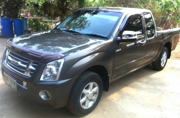 ขาย ISUZU DMAX Platinum 2.5 ddi SLX รถบ้านสวยสภาพดี มีประกันชั้น 1