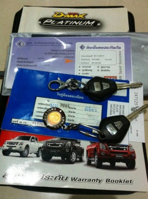 ขาย ISUZU DMAX Platinum 2.5 ddi SLX รถบ้านสวยสภาพดี มีประกันชั้น 1