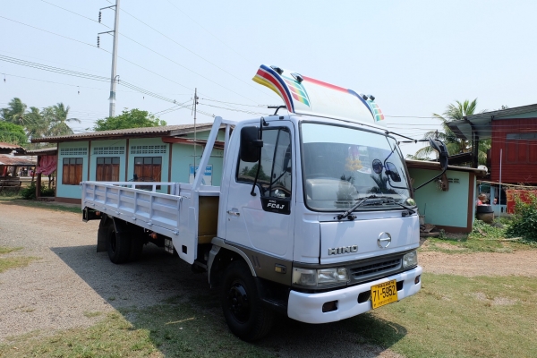ขายด่วนรถบรรทุก HINO FC4J ปี44 145แรง ยาว 5.50 เมตร