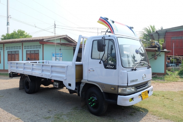 ขายด่วนรถบรรทุก HINO FC4J ปี44 145แรง ยาว 5.50 เมตร