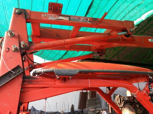 คูโบต้า L4708 4 WD พร้อมใบมีดตราช้าง