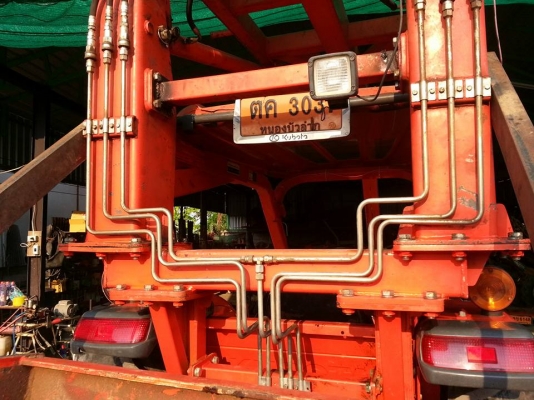 คูโบต้า L4708 4 WD พร้อมใบมีดตราช้าง