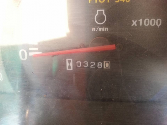 คูโบต้า L4708 4 WD พร้อมใบมีดตราช้าง