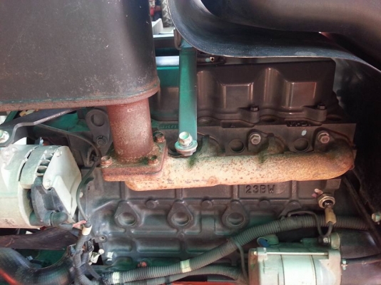 คูโบต้า L4708 4 WD พร้อมใบมีดตราช้าง