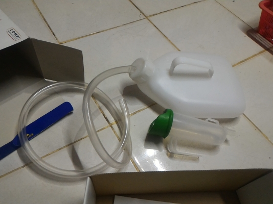 อุปกรณ์ช่วยผู้ป่วยเรื่องการปัสสวะที่ลุกหรือไปห้องน้ำลำบาก เป็นของใหม่ หรือจะเอาไว้ติดรถเวลารถติดมากๆได้