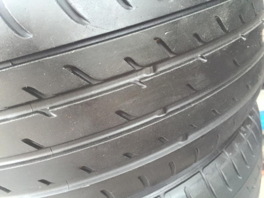 ขายยาง TOYO SPORT T1 215-45-17 ปี13 ดอกหนา สภาพสวยมาก คู่ละ 2,400 บาท ขายยาง TOYO SPORT T1 215-45-17 ปี13 ดอกหนา สภาพสวยมาก คู่ละ 2,400 บาท