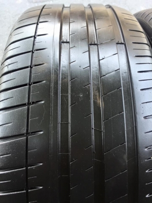 ขายยาง MICHELIN PILOT SPORT3 235-45-18 ปี13 ดอกสวย สภาพสวยมาก คู่ละ 3,000 บาท