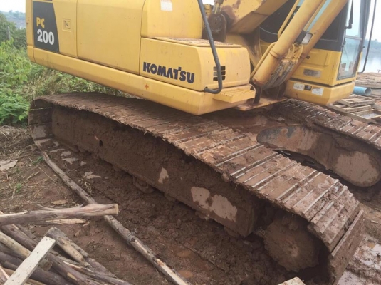 รถขุด PC200-8 รถทำงาน 3329 ชม. สวยเต็ม เอกสารเล่มพร้อม