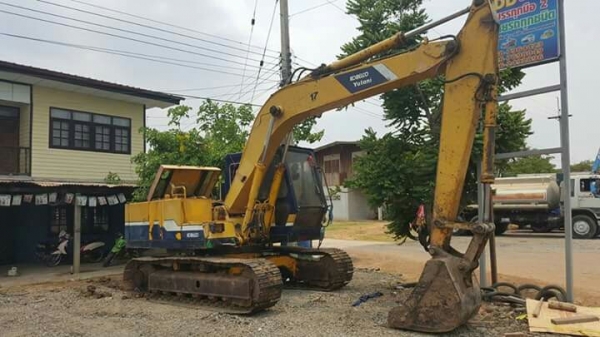 ขายรถขุดโกเบลโก้ SK045