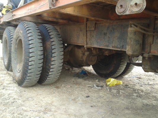 ขาย10ล้อร็อคกี้210 สองเพลา ท้ายลาด ขึ้นแม็คโคร 200