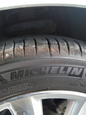 225/50R17 MICHELIN PRIMACY 3st มี 2 เส้น  tel.081-427-3941 ไอดีไลน์ 0814273941