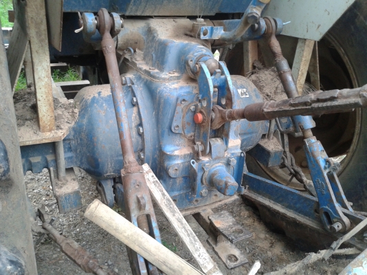 ขายฟอร์ด6640เพลาเดียว อุปกรณ์4ชิ้น พร้อมใช้สุดๆ