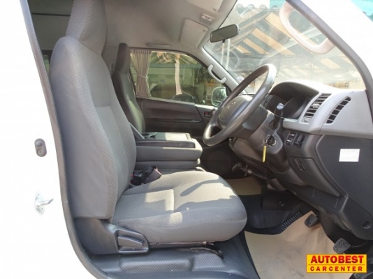 โทร 0922726669 ตันหยงเบสท์รถตู้ฝั่งธน COMMUTER ปี 2013 ดีเซลล์  เบาะหนัง 3 แถว ราคา 949,000 บาท