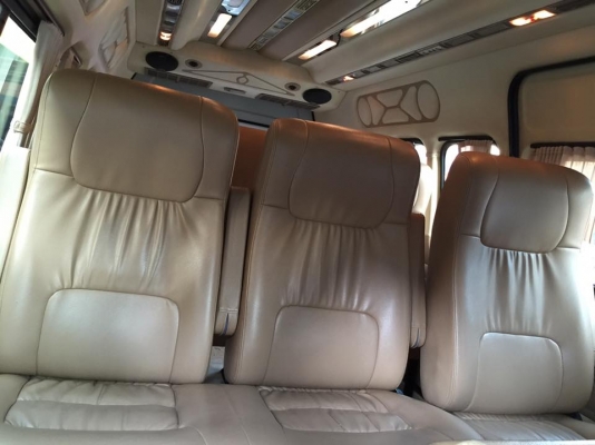 โทร 0922726669 ตันหยงเบสท์รถตู้ฝั่งธน COMMUTER ปี 2008 ดีเซลล์ แต่งวีไอพี แอร์บัส เบาะหนัง 3 แถว ราคา 769,000 บาท