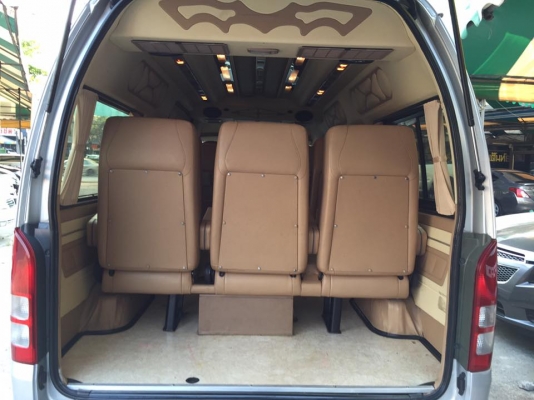 โทร 0922726669 ตันหยงเบสท์รถตู้ฝั่งธน COMMUTER ปี 2008 ดีเซลล์ แต่งวีไอพี แอร์บัส เบาะหนัง 3 แถว ราคา 769,000 บาท