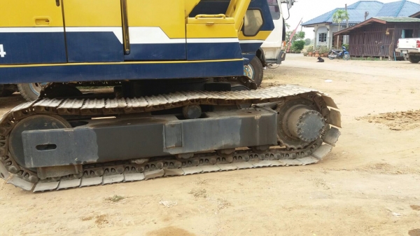 แบคโฮ โกเบ รถขุดสภาพเครี่องดี แบคโฮ โกเบ รถขุดสภาพเครี่องดี