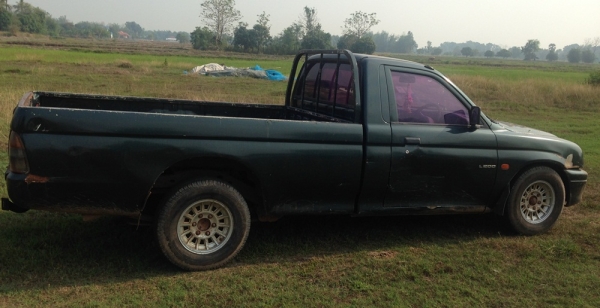 Mitsubishi Strada L200 ราคาถูกๆ