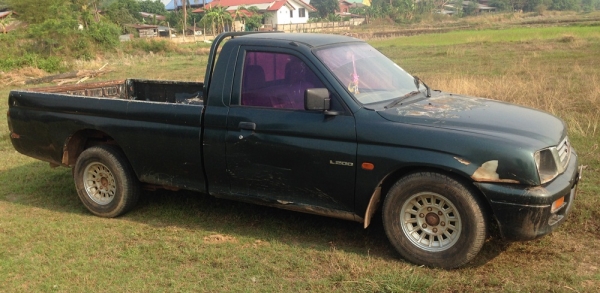 Mitsubishi Strada L200 ราคาถูกๆ