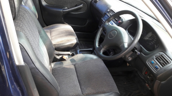 CIVIC 1.6 AUTO CIVIC 1.6 AUTO