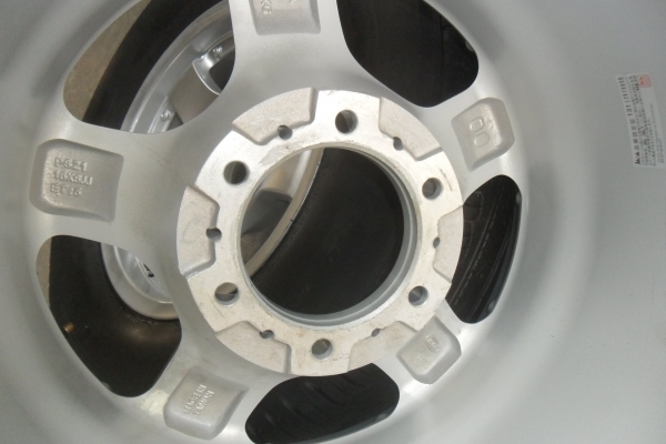 ล้อแม็ก16นิ้ว6รู กว้าง8นิ้วET8 พร้อมยาง สวยๆ 4 ล้อ ราคา 7900 บาท ล้อแม็ก16นิ้ว6รู กว้าง8นิ้วET8 พร้อมยาง สวยๆ 4 ล้อ ราคา 7900 บาท