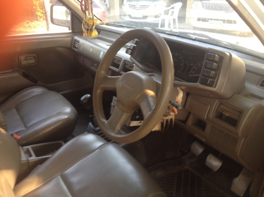 ขาย  อีซูซู  หน้าหนู ปี  40  ตัวสุดท้าย  รุ่นพิเศษ  ก.ไฟฟ้า  พ.เพาร์เวอร์