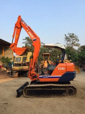 ขายรถขุดแบคโฮ HITACHI EX40 ขนาด40 (คอลโทลสั้น ปั๊มนิ้ว แทรคเหล็ก) ราคา 450,000฿ ต่อรองได้ ☎️สนใจ096-3268553 (ช่างเบนซ์) ID LINE 0963268553 ขายรถขุดแบคโฮ HITACHI EX40 ขนาด40 (คอลโทลสั้น ปั๊มนิ้ว แทรคเหล็ก) ราคา 450,000฿ ต่อรองได้ ☎️สนใจ096-3268553 (ช่างเบนซ์) ID LINE 0963268553