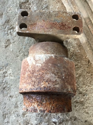 แคเรีย hitachi ex200-2-3 เก่าญี่ปุ่น ราคา 2,000 บาท