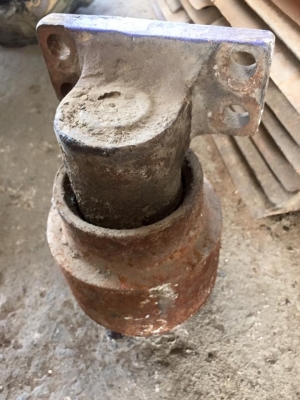 แคเรีย hitachi ex200-2-3 เก่าญี่ปุ่น ราคา 2,000 บาท