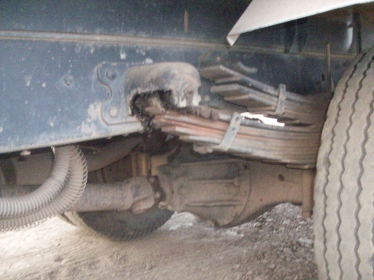 ขาย ฮีโน่ FB  เครื่อง 117 แรง สภาพสวยรถห้าง  พวงมาลัยเพาเวอร์ พร้อมใช้งานครับ