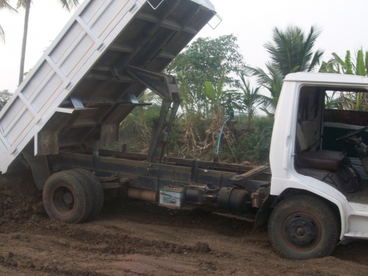 ขาย ฮีโน่ FB  เครื่อง 117 แรง สภาพสวยรถห้าง  พวงมาลัยเพาเวอร์ พร้อมใช้งานครับ