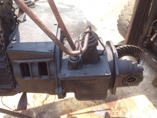 ขายเครื่องโตโยต้า2j พร้อมเกียร์ เครื่องดีสตาร์ทติดง่ายแน่นๆ มีปั๊มไฮโดลิคกับไดร์ทชาต ท้ามาให้ลองครับ ขาย 38000 บาท