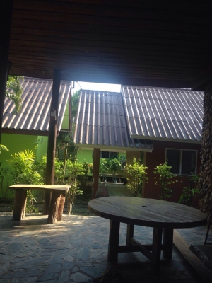 ขายรีสอร์ท เกาะช่าง จ.ตราด พร้อมบ้านพัก4หลัง  15ล้าน