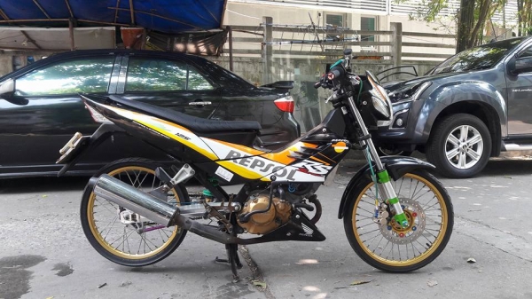 ขายลูกเดียว sonic125ตัวใหม่ ปี2549 ราคาบ้านๆ