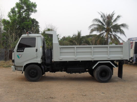 HINO FC2W 120 แรง ดั๊ม SAMMITหัวเดิมๆ กระจกไฟฟ้า แอร์ พวงมาลัยเพาเวอร์ มือหนึ่งออกห้างครับ