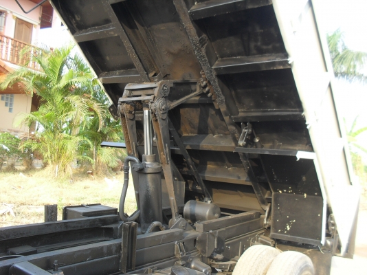 HINO FC2W 120 แรง ดั๊ม SAMMITหัวเดิมๆ กระจกไฟฟ้า แอร์ พวงมาลัยเพาเวอร์ มือหนึ่งออกห้างครับ