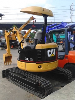 รถขุด CATERPILLAR. 303 CR