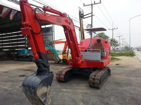 ขายรถขุด IHI 40 เครื่องอีซูซุ 4 สูบ ปั๊มนิ้ว คอนโทลน้ำมัน 380,000 บาท