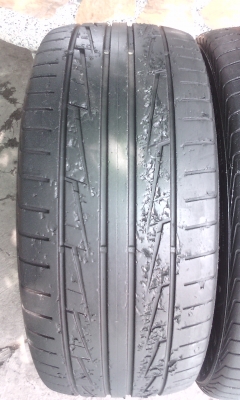 ยาง 215-45R17 ปี 13 ยี่ห้อ Goodyear Eagle F1