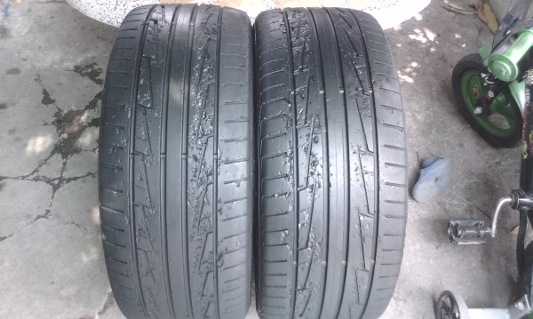 ยาง 215-45R17 ปี 13 ยี่ห้อ Goodyear Eagle F1