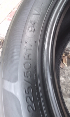 ยาง 225-50R17 ปี 11 Michelin Energy
