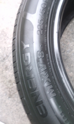 ยาง 225-50R17 ปี 11 Michelin Energy