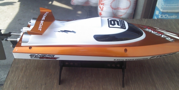 เรือเร็วบังคับราคาถูก