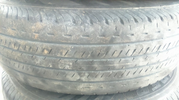 ขายเเม๊กเชฟโรเเลต พร้อมยาง 205/70/15 ปี2011 ขายเเม๊กเชฟโรเเลต พร้อมยาง 205/70/15 ปี2011